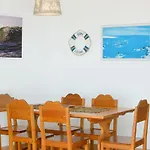 House Semesterbostad *